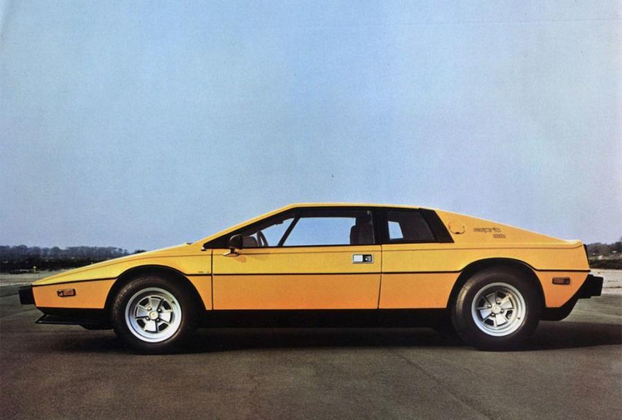  Lotus Esprit 1972 года  (фото 10 из 22)